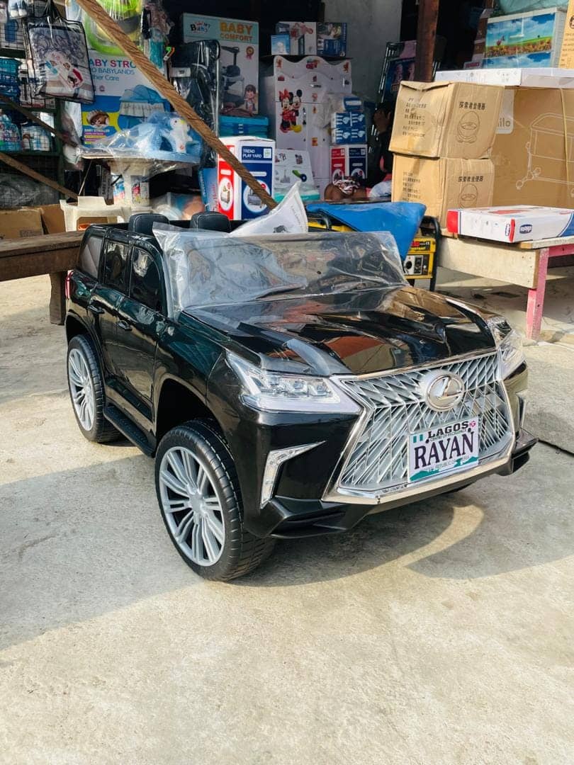 • 1 unit Lexus 570 ( get 7 free gift ) ₦599,000